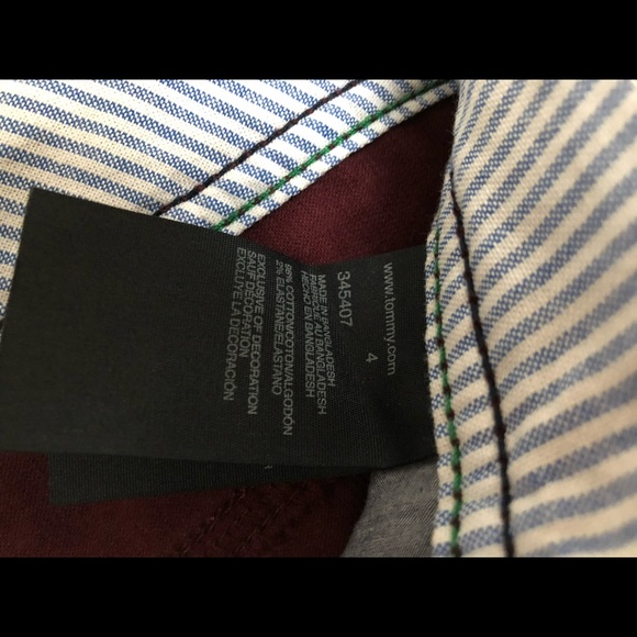 Tommy Hilfiger women’s Burgundy corduroy skirt - Picture 4 of 4